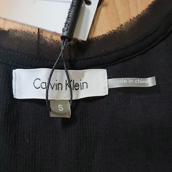 CALVIN KLEIN GOLD SEQUINED DRESSY TANK TOP - Picture 3 of 7